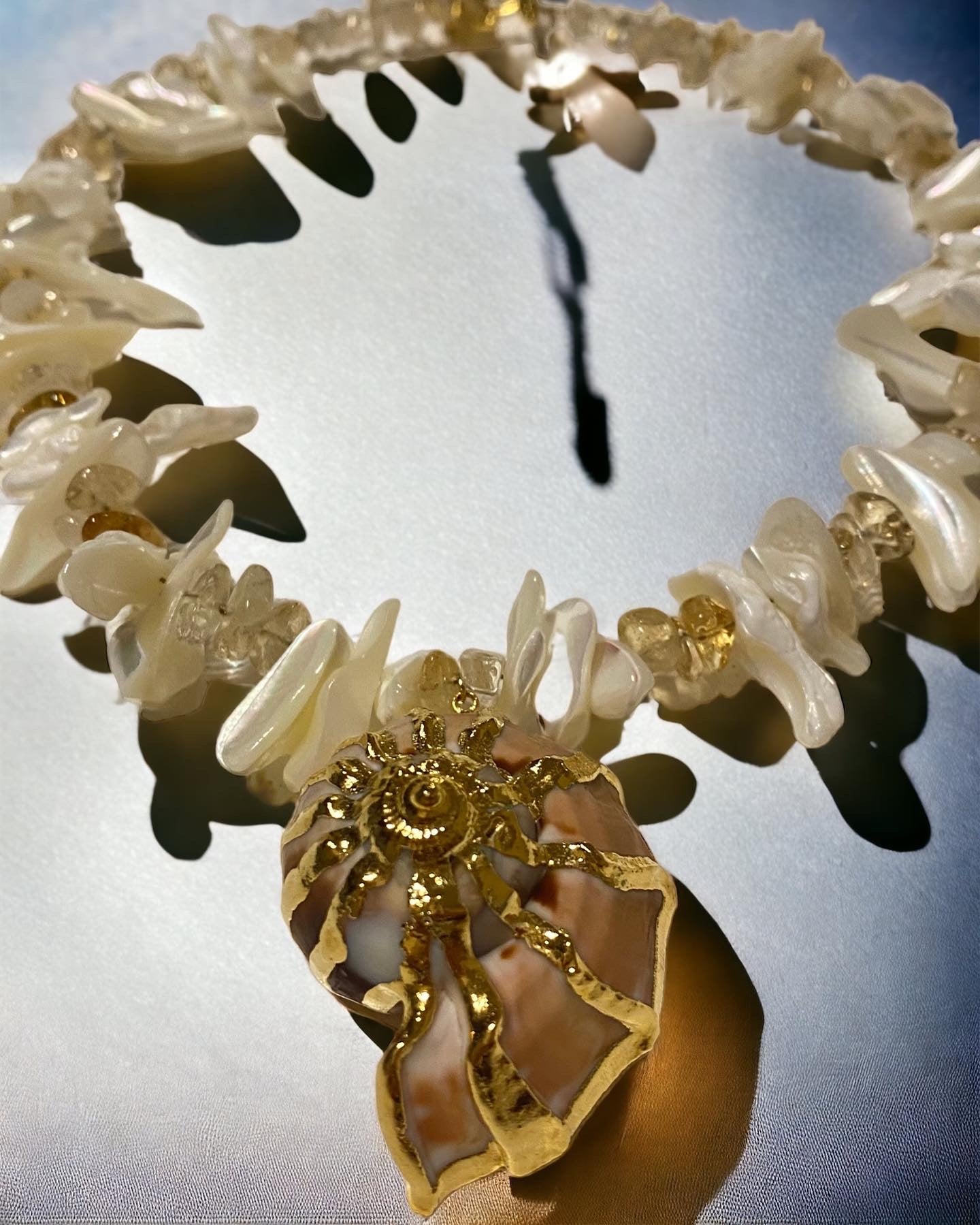 Rimini shell necklace